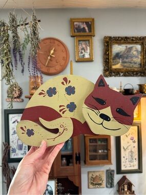 Vintage Wooden Folk Art Cat Door Stopper